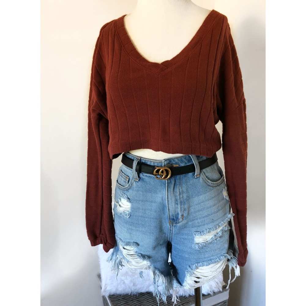 Cropped sweater